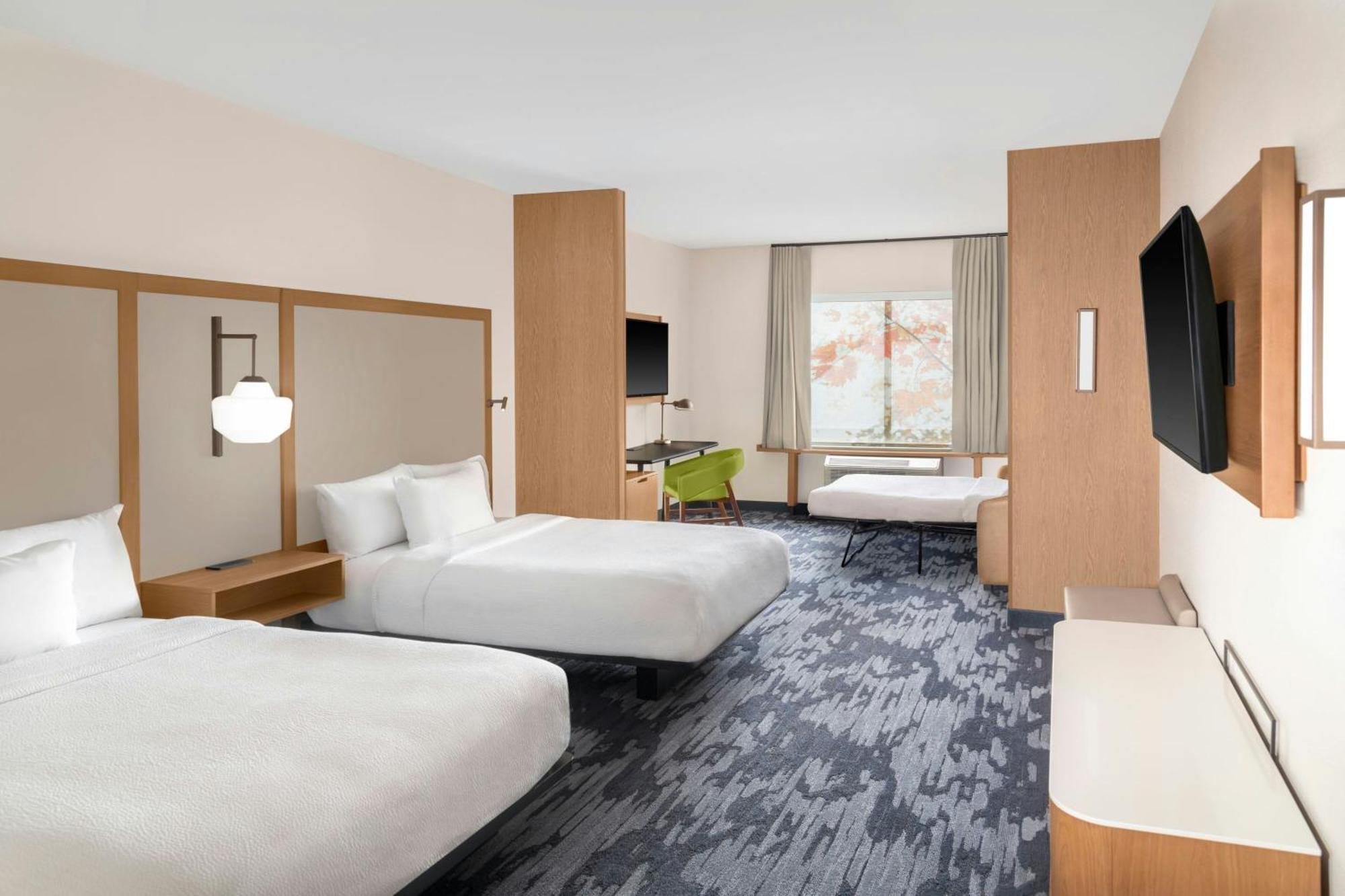 Fairfield By Marriott & Detroit Taylor